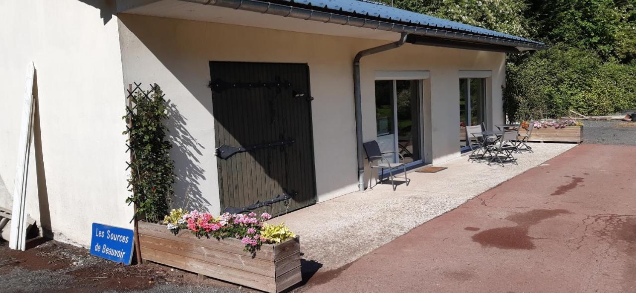 Adorable Maison D'Hotes Bordee D'Etangs Au Calme. Grandcourt  Room photo